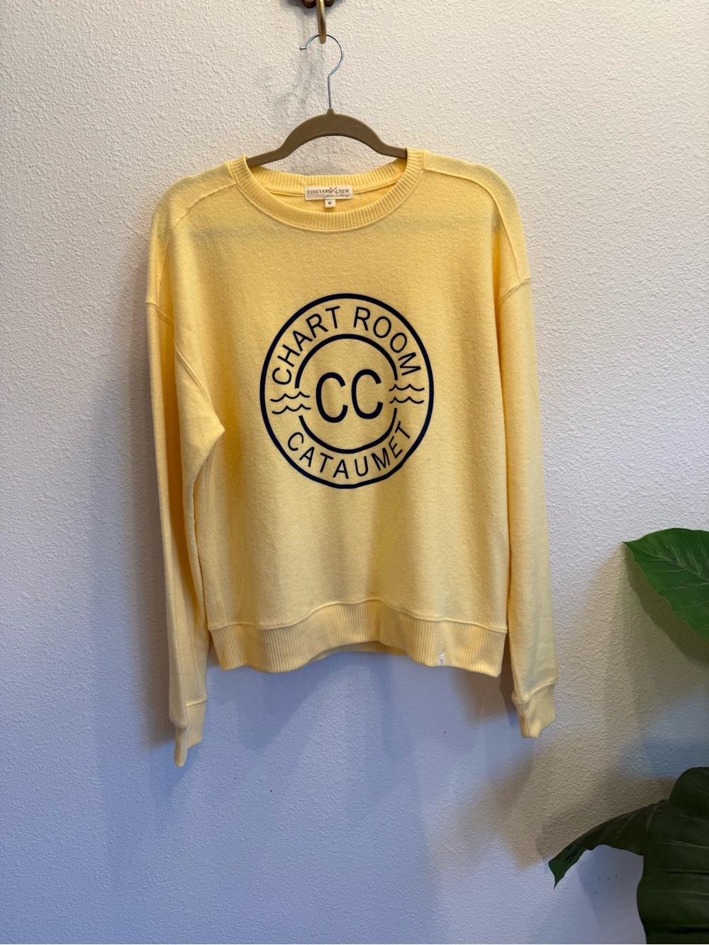 🌞 Vineyard Crew Chart Room Cataumet Graphic Sweatshirt | Size Medium 🌞
